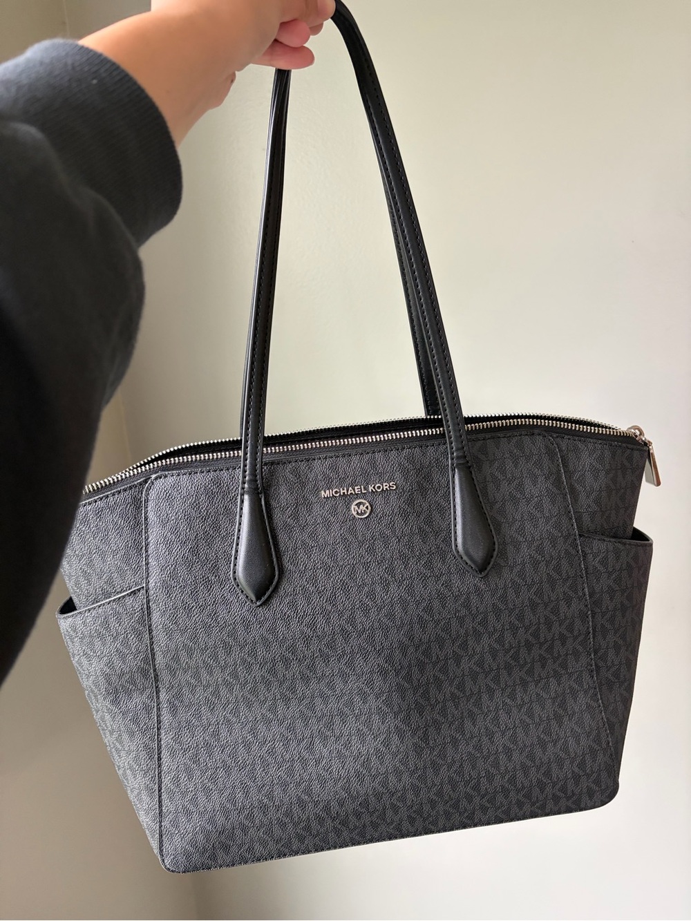 Michael Kors Tote with Black Straps
